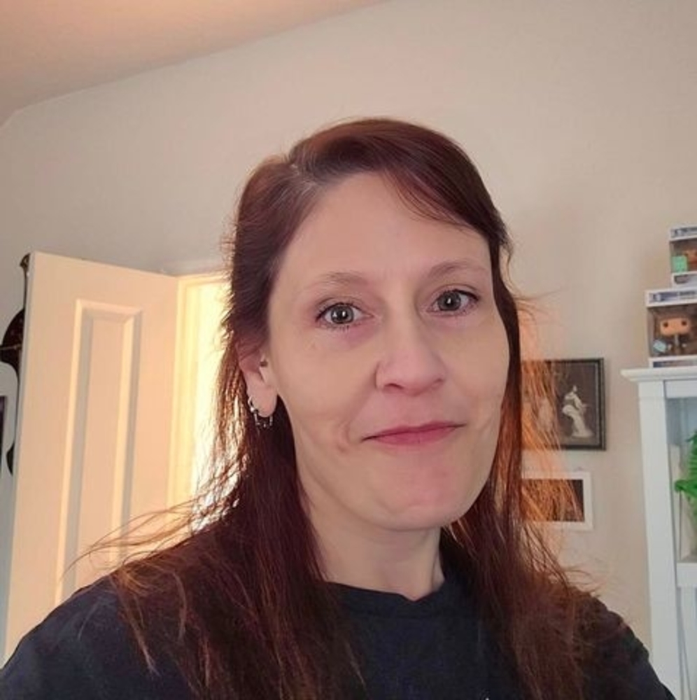 Meet your Posher, Stacy